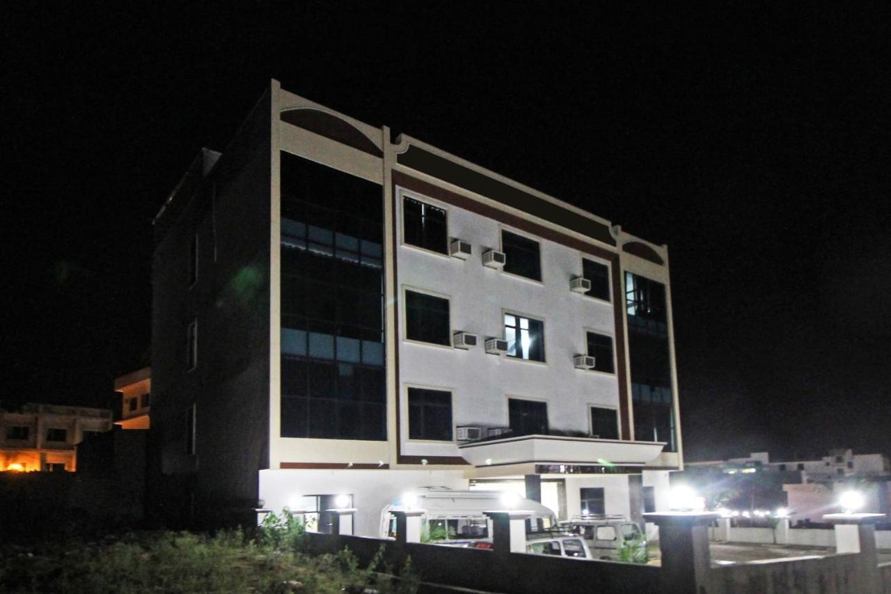 Oyo 5093 Hotel Broadway Katra  Exterior photo